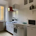 Clara Luna Turistico * Osimo