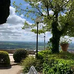 Clara Luna Turistico * Osimo