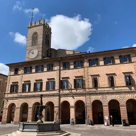 Clara Luna Turistico Lejlighed Osimo